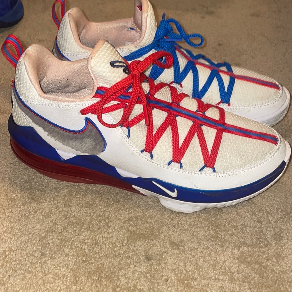 Lebron 17 Low Space Jam
